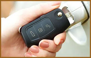 Woodbridge CT Locksmith Woodbridge, CT 203-433-3638 Woodbridge CT Locksmith Woodbridge, CT 203-433-3638 - 15a-automotive-locksmith-service